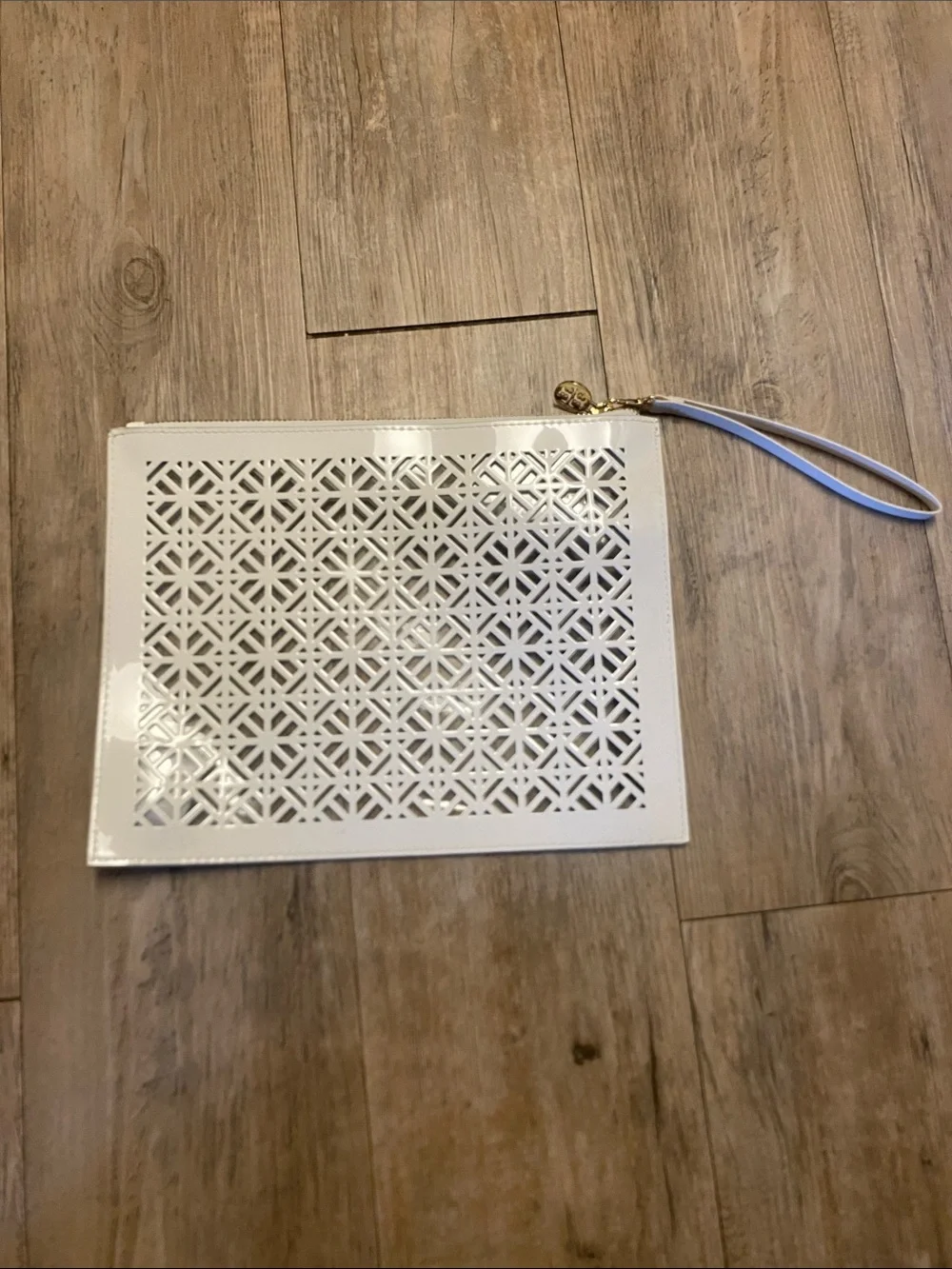 Tory Burch Limited Edition White Geometric Laser-Cut Wristlet Clutch